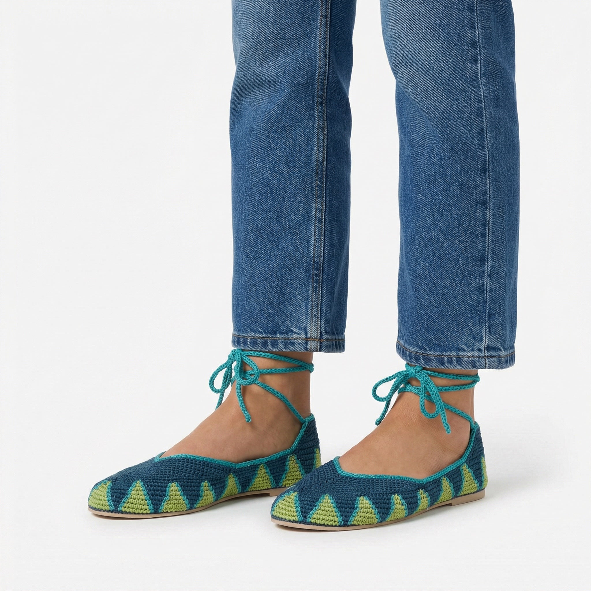 Handmade crochet ballerinas turquoise and green - model wear with blue jeans lateral view